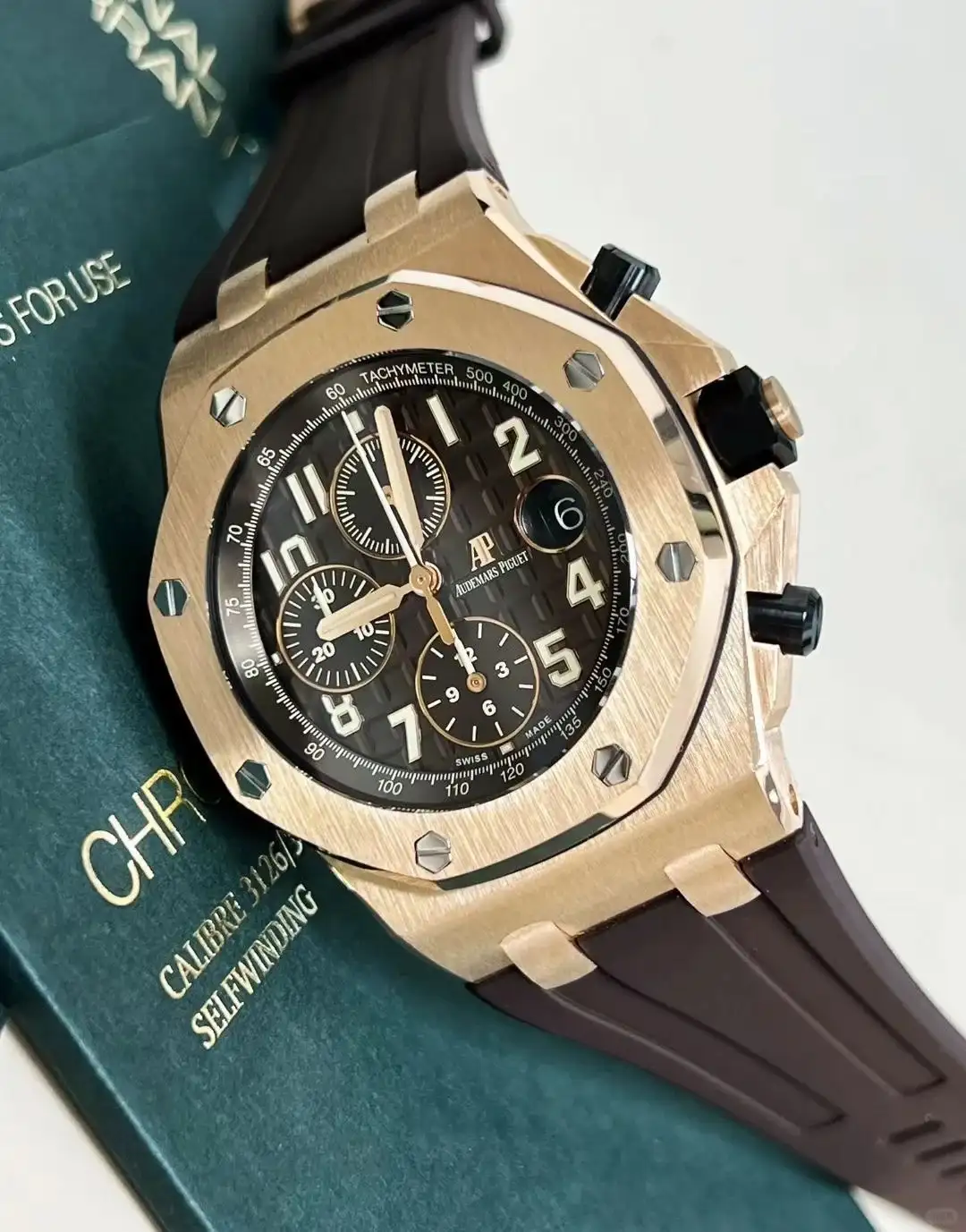 Audemars Piguet Royal Oak Offshore Selfwinding Chronograph Brown 26470OR.OO.A099CR.01 - gallery