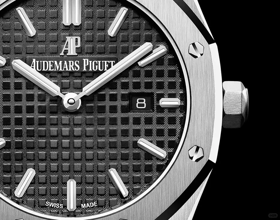 Audemars Piguet Royal Oak Quartz Black 67650ST.OO.1261ST.01 - gallery