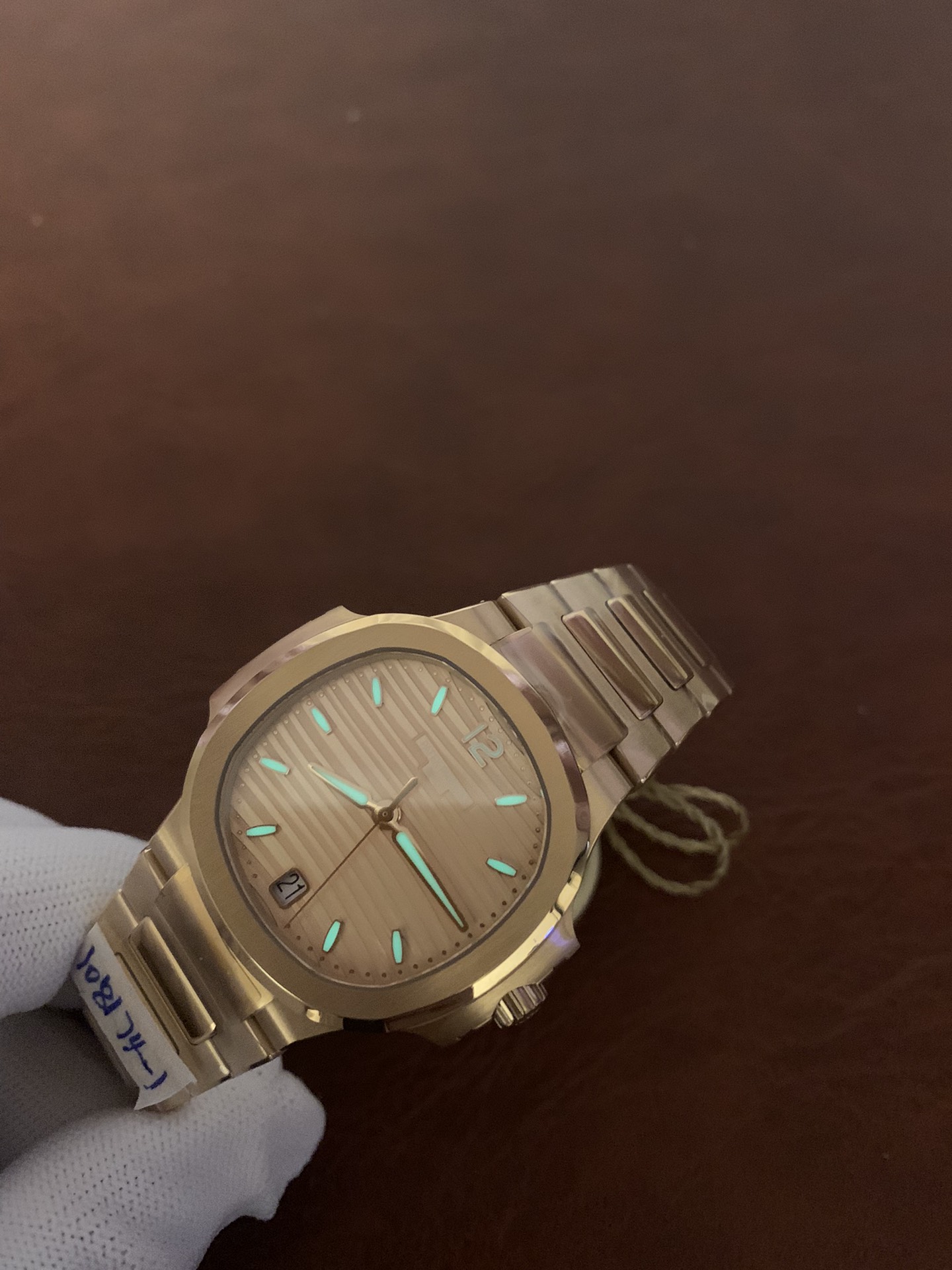 Patek Philippe Nautilus Ladies 35mm 7118/1R-010 - view 9