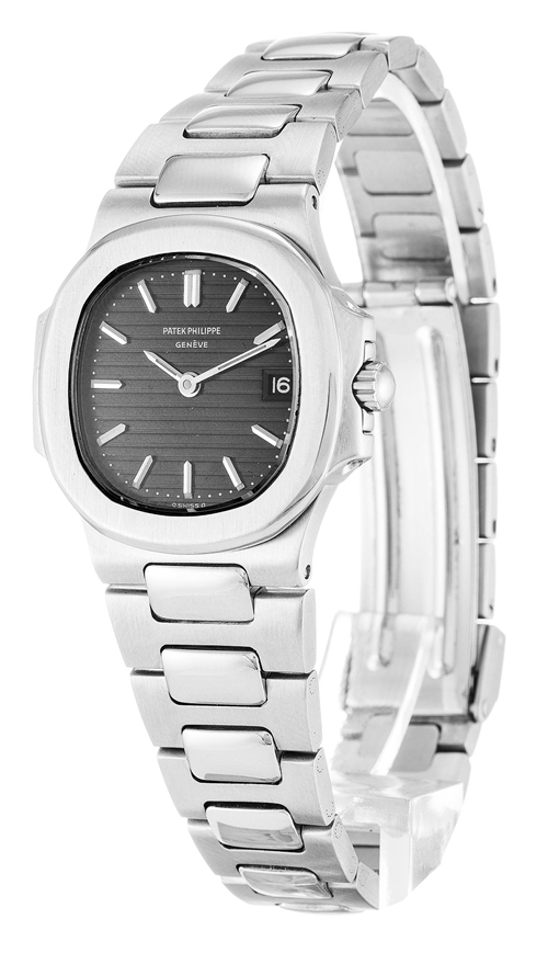 Patek Philippe Nautilus 4700/1 - view 3