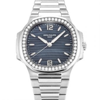 Patek Philippe Nautilus 4700/1 - view 5