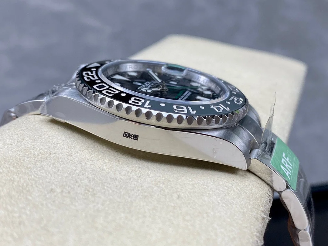 Superclone Rolex GMT-Master II 126710GRNR  Bruce Wayne  Oyster 2024 - gallery