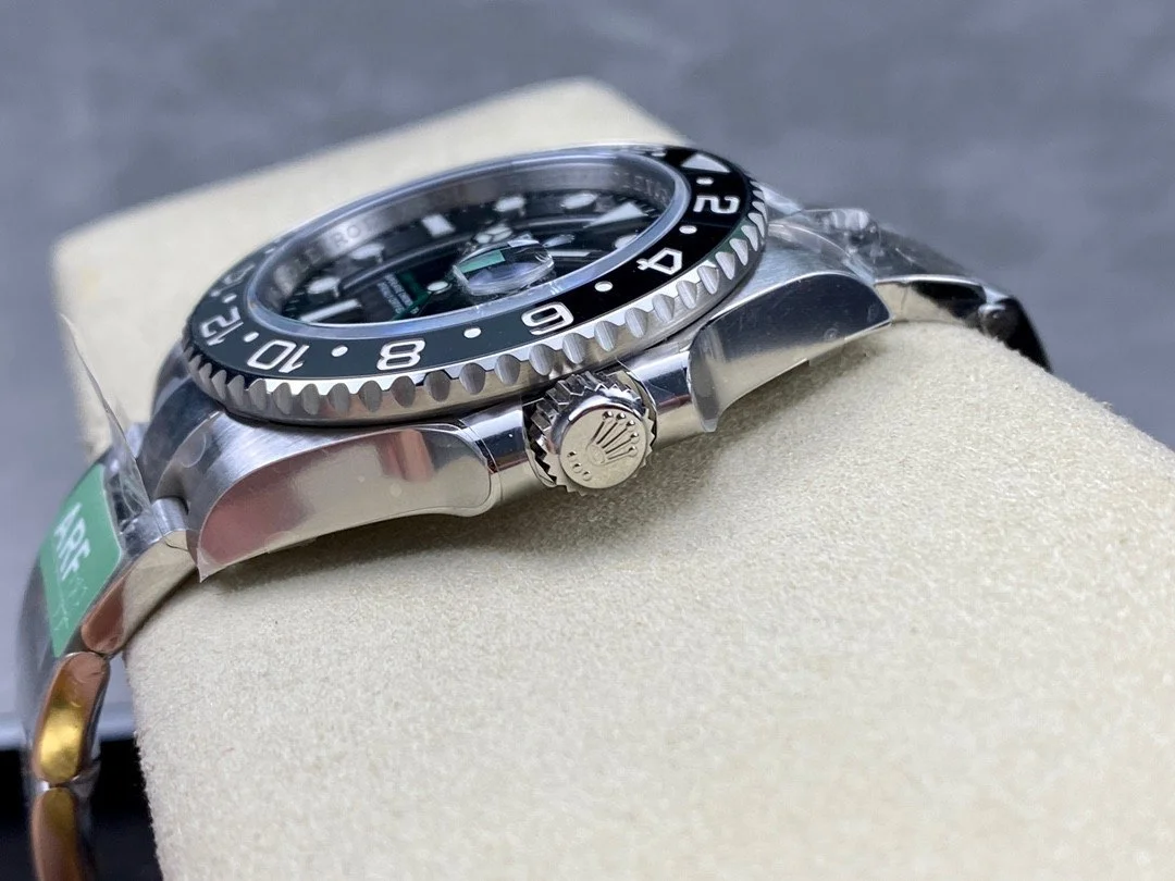 Superclone Rolex GMT-Master II 126710GRNR  Bruce Wayne  Oyster 2024 - gallery