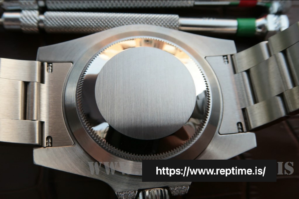 Rolex Submariner 116610 Men Automatic 40MM - gallery