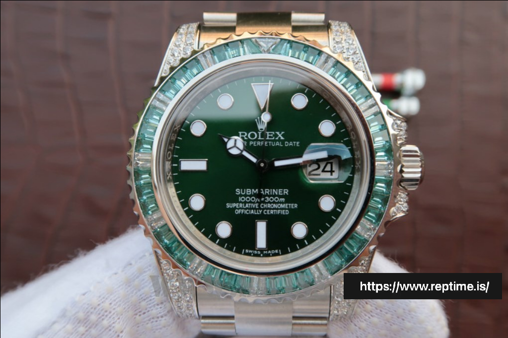 Rolex Submariner 116610 Men Automatic 40MM - gallery